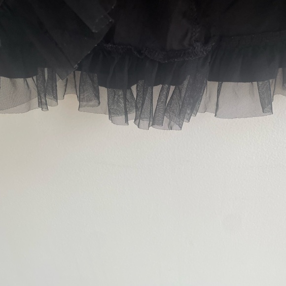 SOCIAL COLLISION BLACK BOX PLEAT MINI SKIRT TULLE RUFFLES SILVER STAR BUCKLES - Picture 9 of 13